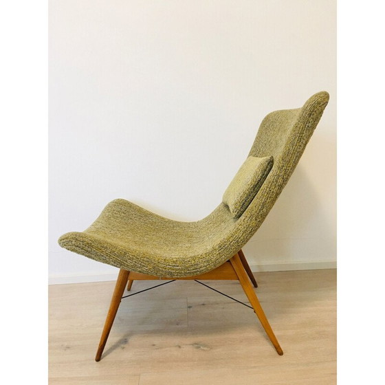 Image 1 of Chaise TV vintage en banane par Miroslav Navrátil pour Cesky Nabytek, 1960s