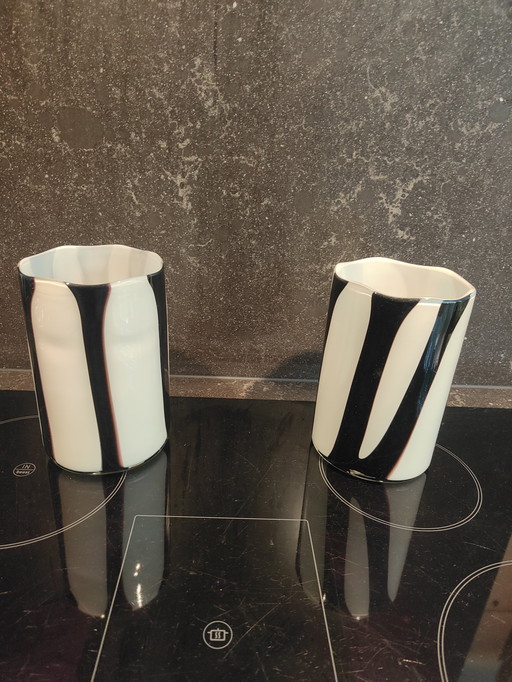 2 Vases en verre d'art italien soufflé à la bouche