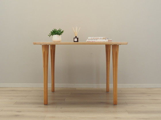 Image 1 of Table en hêtre, Design danois, 1970S, Designer : Takshi Okamura & Erik Marquardsen, Production : Getama