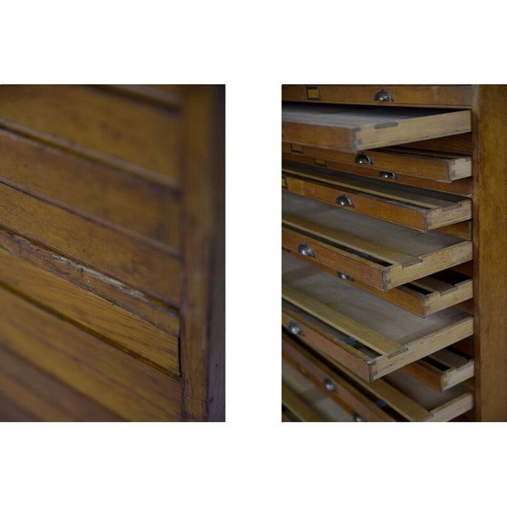 Image 1 of Classeur vintage en chêne avec plusieurs tiroirs, 1930