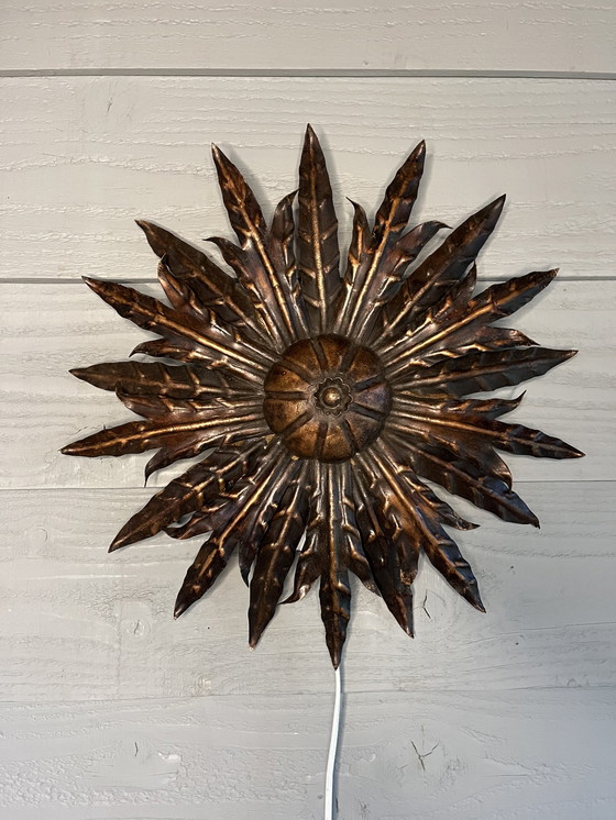 Image 1 of Lampe murale en forme de soleil Mid Century