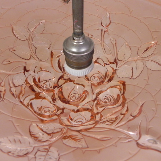 Image 1 of Lampe suspendue Art Déco, bol en verre avec rose en relief, années 1930