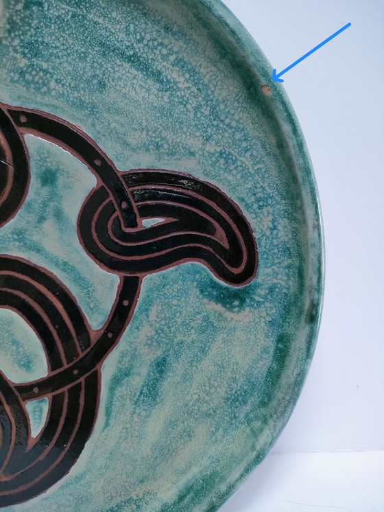 Image 1 of Assiette Terre Cuite Émaillée Signée Vintage