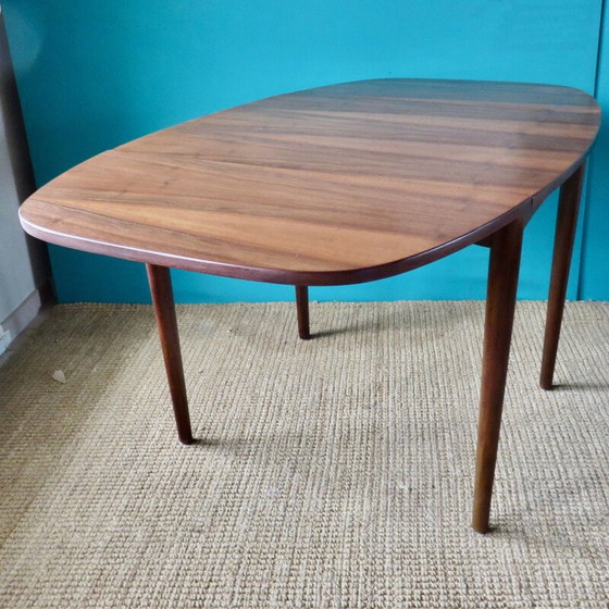 Image 1 of Table ovoïde vintage en palissandre avec 2 rallonges, Danemark 1965