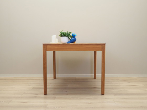 Image 1 of Table en frêne, Design danois, 1970S, Production : Danemark