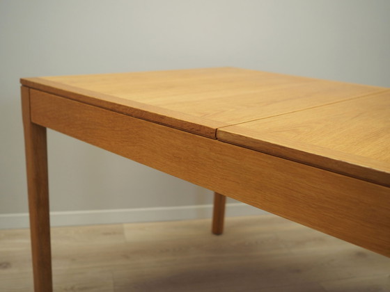 Image 1 of Table en frêne, Design danois, 1970S, Production : Danemark