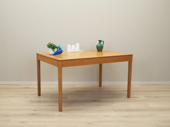 Image 1 of Table en frêne, Design danois, 1970S, Production : Danemark