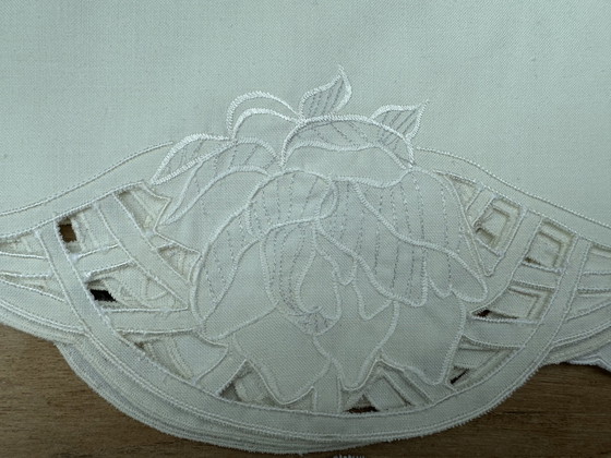 Image 1 of Vintage Set de 75 serviettes brodées