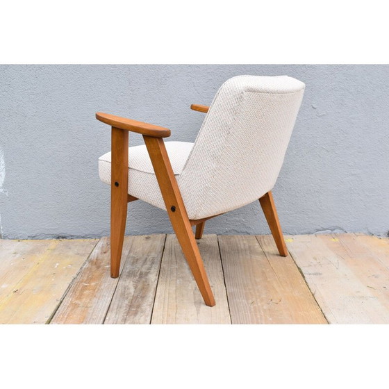 Image 1 of Fauteuil vintage 366 beige par J. Chierowski pour Dolnoslaska Swiebodzice, Pologne années 1960
