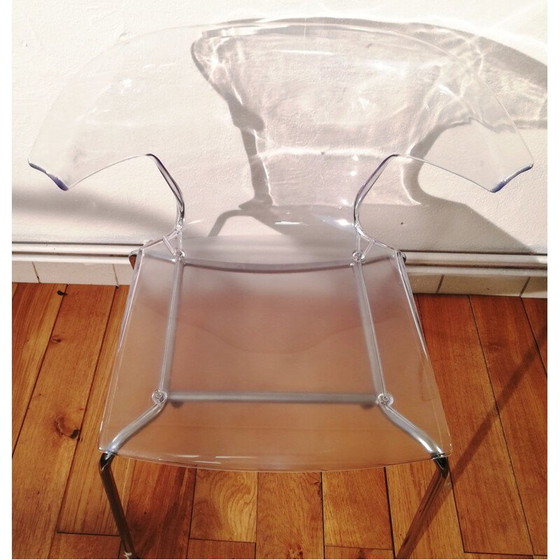 Image 1 of Chaise vintage en plastique transparent