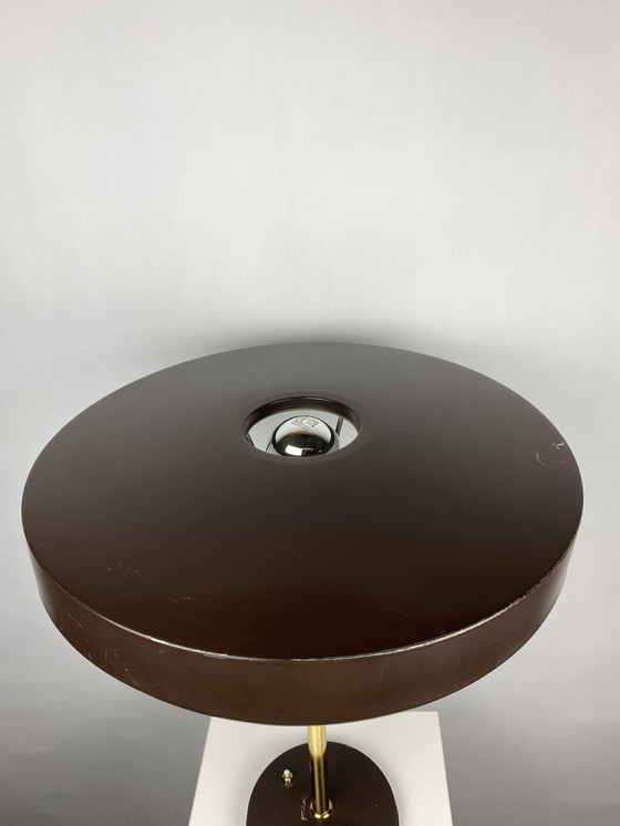 Image 1 of Une des quatre lampes de table marron et or Timor 69 par Louis Kalff pour Philips 1970
