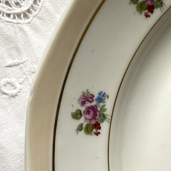 Image 1 of Plat De Service Rond M Et S Berry Petites Fleurs Et Dorure Porcelaine Ancienne Limoges France
