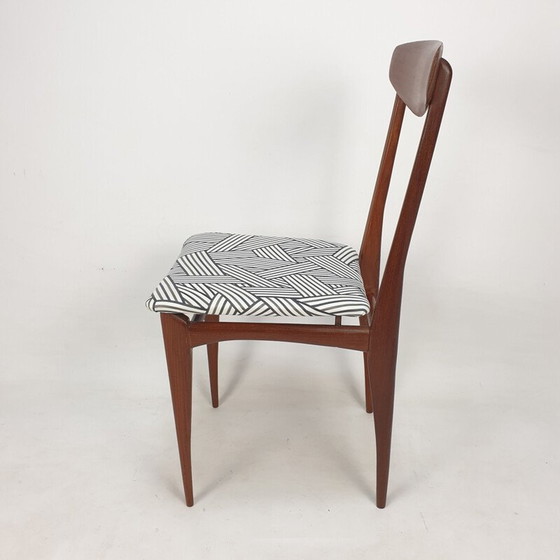 Image 1 of Ensemble de 6 chaises de salle à manger italiennes en teck du milieu du siècle dernier, années 1950