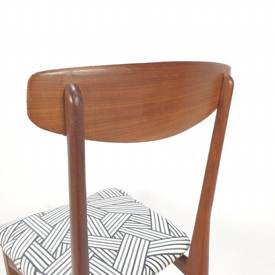 Image 1 of Ensemble de 6 chaises de salle à manger italiennes en teck du milieu du siècle dernier, années 1950