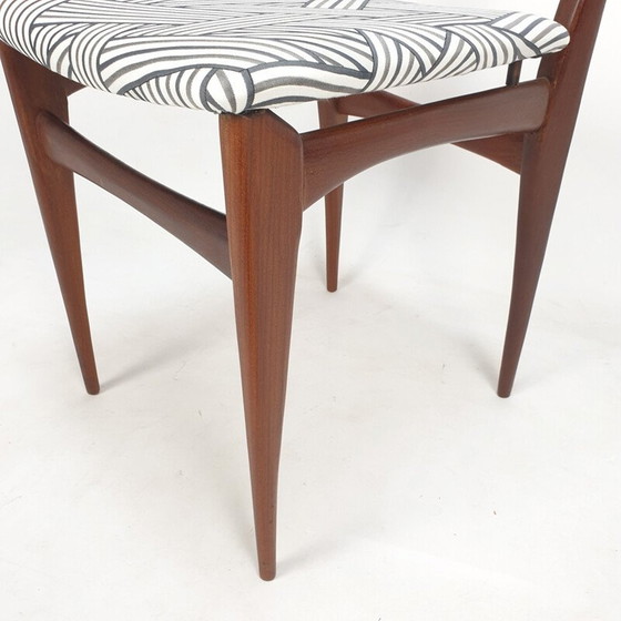 Image 1 of Ensemble de 6 chaises de salle à manger italiennes en teck du milieu du siècle dernier, années 1950
