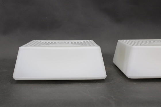 Image 1 of Paire de plafonniers carrés en verre laiteux, Tchécoslovaquie, années 1970