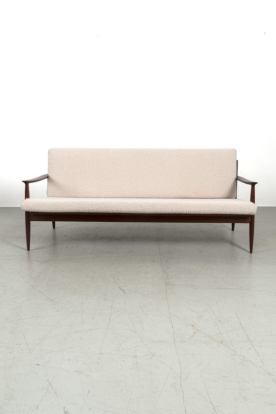 Image 1 of Carl Straub Goldfeder 3 Seater Remis à neuf avec tissu Teddy 67381