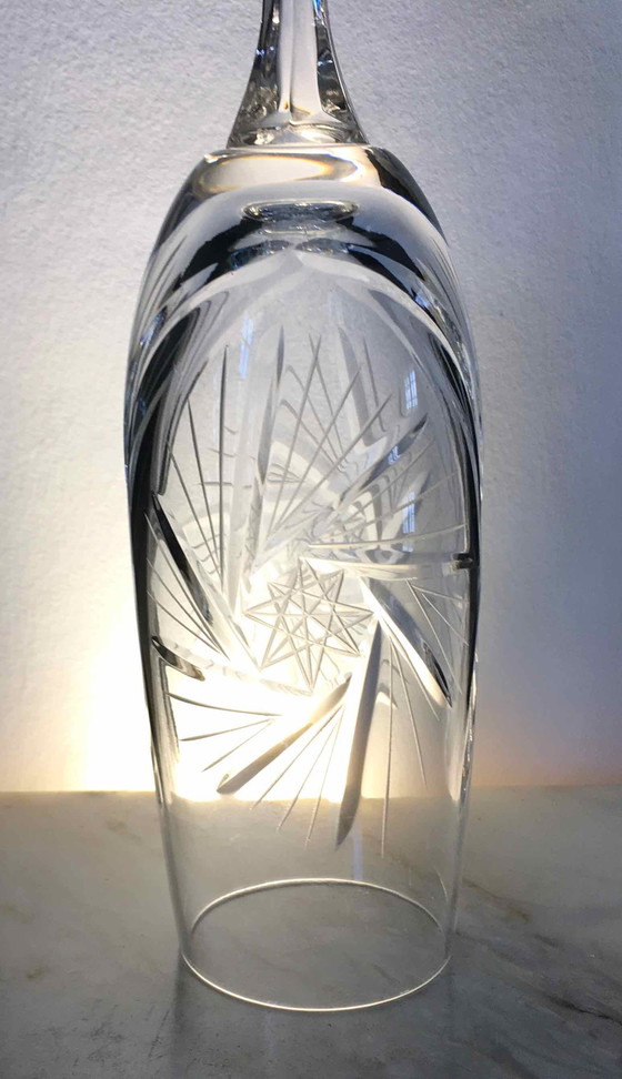 Image 1 of Ensemble De 7 Flûtes À Champagne En Cristal Taillé 