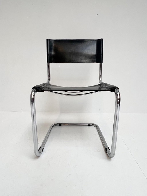 Chaise en cuir attribuée à Marcel Breuer et Mart Stam, 1980's