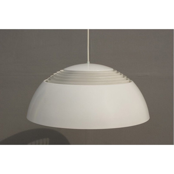 Image 1 of Lampe suspendue Aj Royal en aluminium et porcelaine par Arne Jacobsen pour Louis Poulsen, 1970