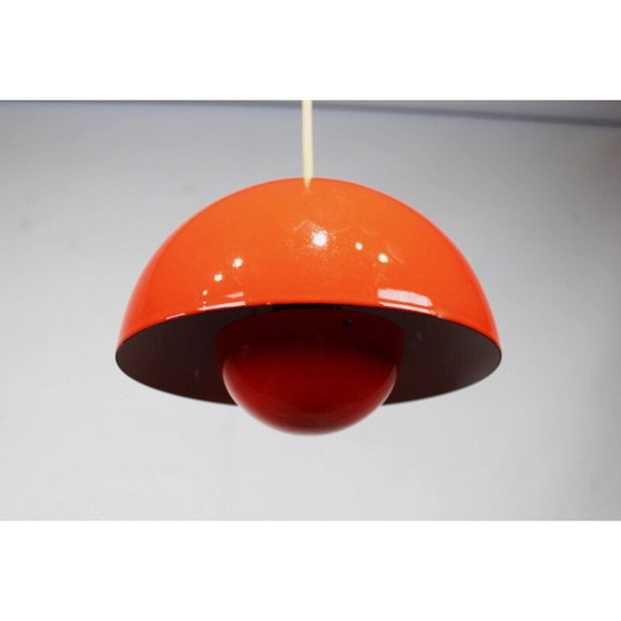 Image 1 of Lampe suspendue vintage à pot de fleur rouge modèle VP1 par Verner Panton, 1968