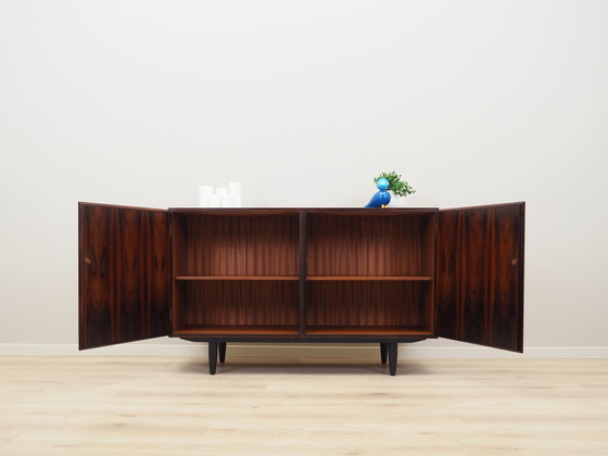 Image 1 of Armoire en bois de rose, design danois, années 1970, production : Omann Jun