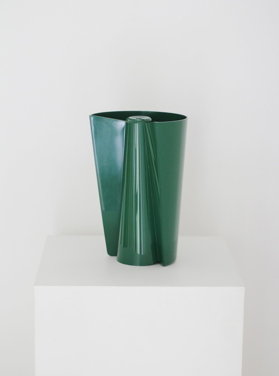 Vase Pago Pago Enzo Mari | €550 | Whoppah