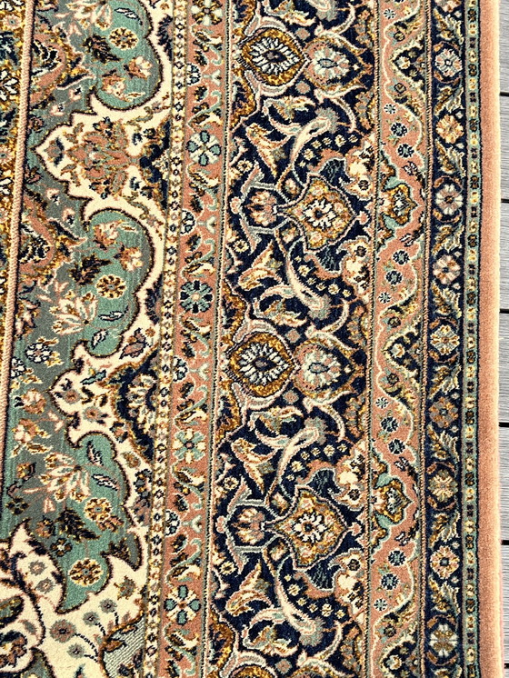 Image 1 of Tapis oriental 250 X 350 cm