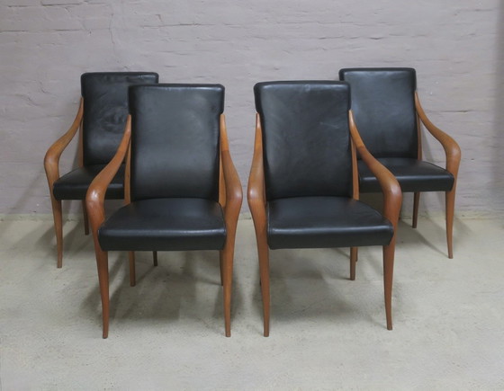Image 1 of Ensemble de 4 chaises de salle à manger italiennes en cuir et cerisier, 1980S