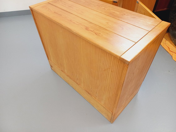 Image 1 of Meuble De Rangement Style Charlotte Perriand Les Arcs Vintage En Pin Des Années 60 70