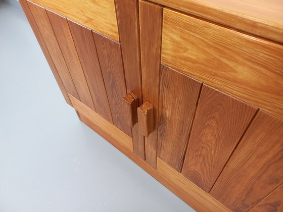 Image 1 of Meuble De Rangement Style Charlotte Perriand Les Arcs Vintage En Pin Des Années 60 70