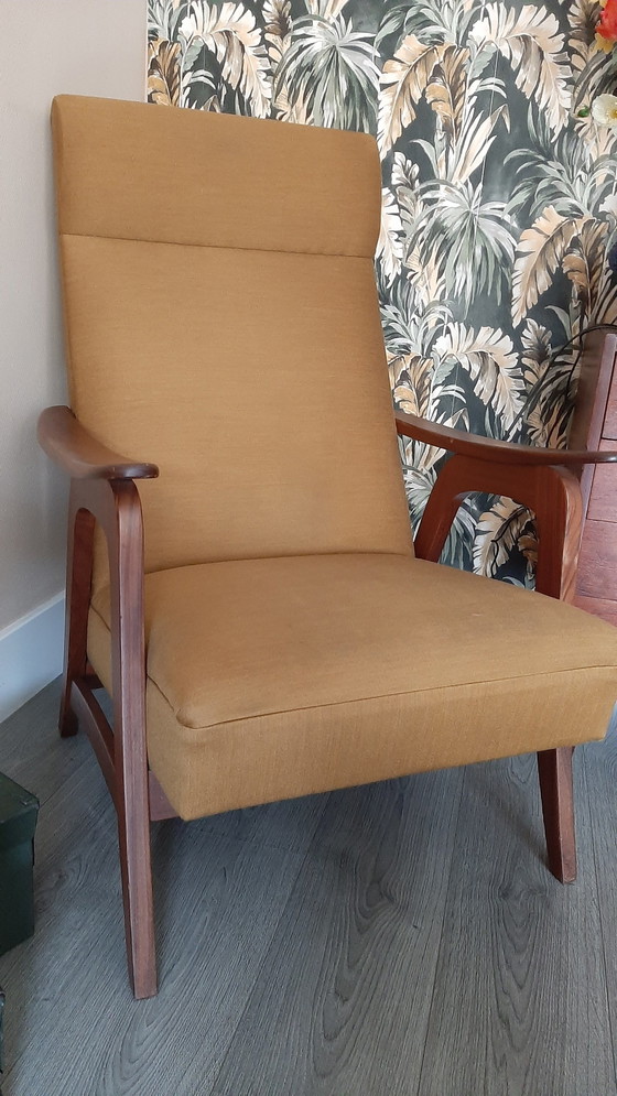 Image 1 of Fauteuil vintage jaune ocre