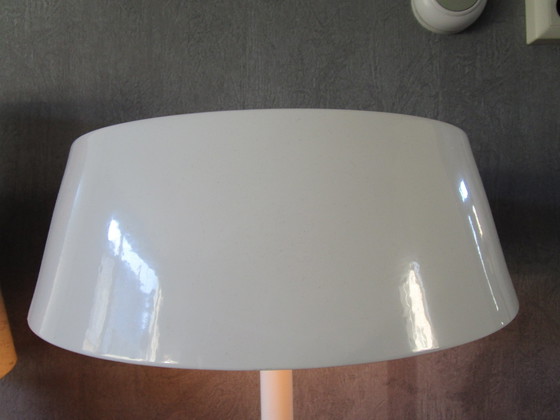 Image 1 of Belle lampe de table rétro