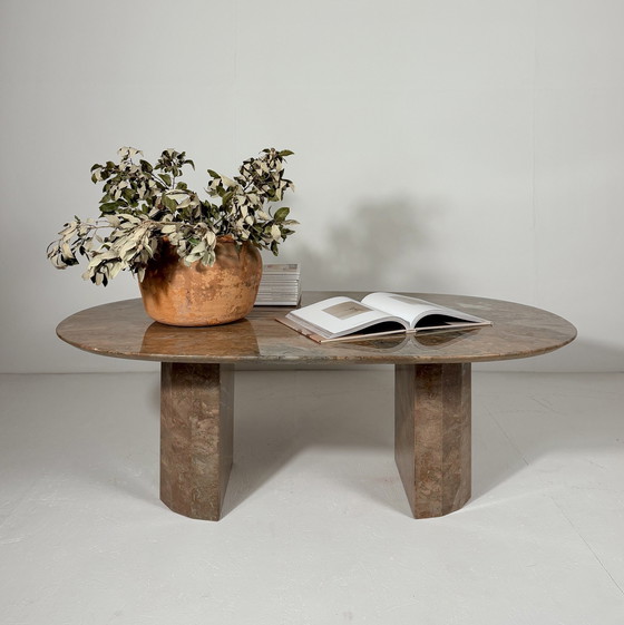 Image 1 of Table basse en marbre