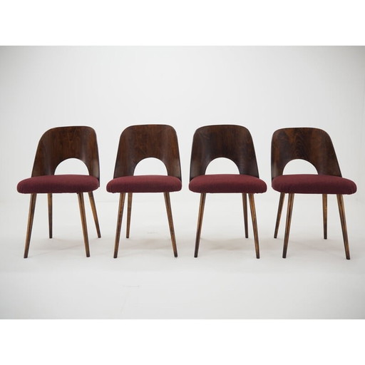 Ensemble de 4 chaises de salle à manger en hêtre Oswald Haerdtl pour TonThonet, Tchécoslovaquie années 1960