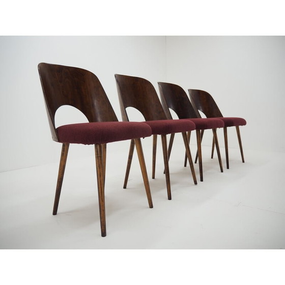 Image 1 of Ensemble de 4 chaises de salle à manger en hêtre Oswald Haerdtl pour TonThonet, Tchécoslovaquie années 1960