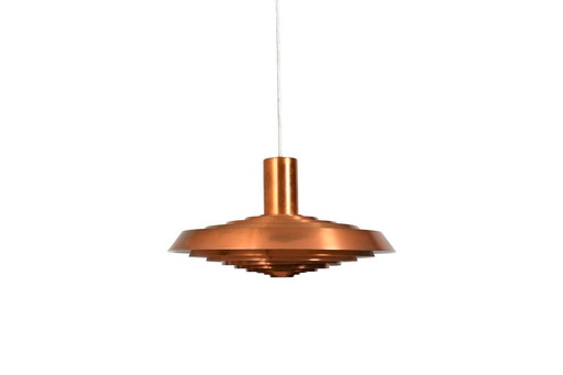 "Langelinie" par Poul Henningsen pour Louis Poulsen 1958