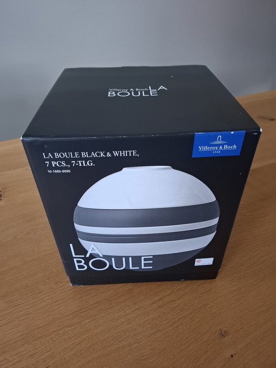 Image 1 of La Boule Black & White 7 pièces par Villeroy & Boch