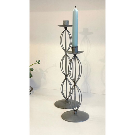 Image 1 of Paire de bougeoirs vintage en métal gris patiné, 2000