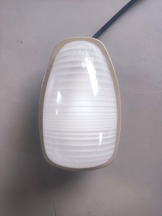 Image 1 of Lampe vintage en holophane