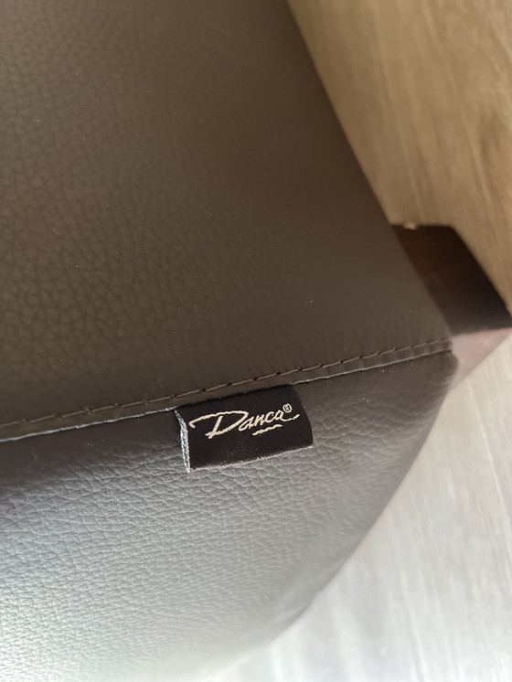 Image 1 of 3 chaises en cuir brun Danca