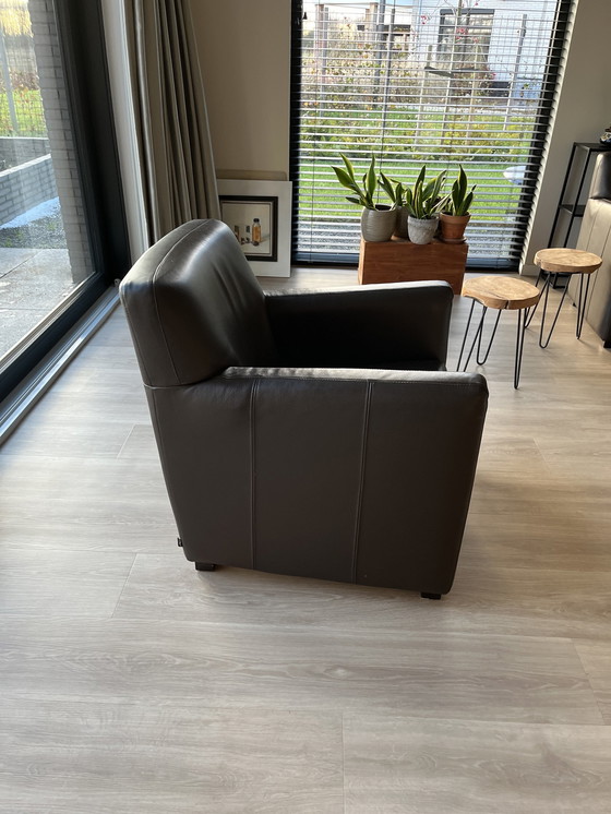 Image 1 of 3 chaises en cuir brun Danca