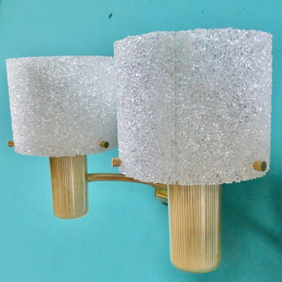 Image 1 of Paire d'appliques vintage en laiton et plastique doré avec abat-jour en granit, France 1950