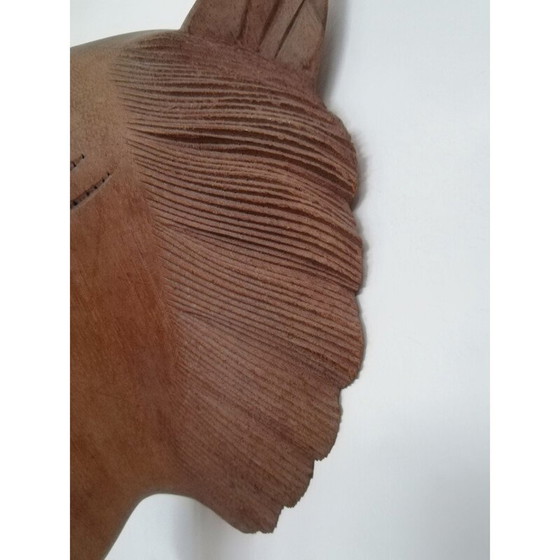 Image 1 of Masque vintage en bois sculpté représentant un tigre rugissant