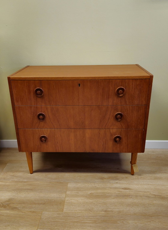 Image 1 of Commode vintage Commode Armoire Armoire de couloir