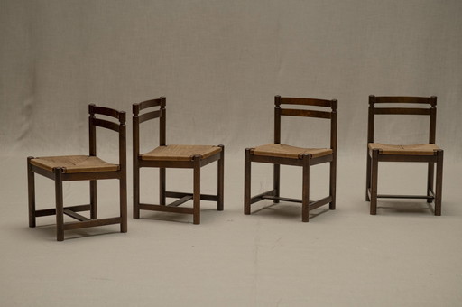 Ensemble de chaises à la manière de Vico Magistretti