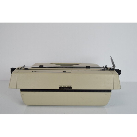 Image 1 of Machine à écrire du milieu du siècle, Tchécoslovaquie, années 1980