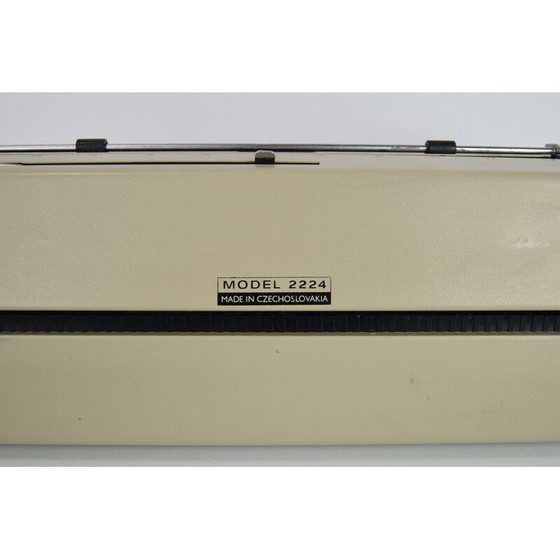 Image 1 of Machine à écrire du milieu du siècle, Tchécoslovaquie, années 1980