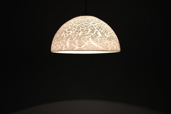 Image 1 of Lampe pendante en verre italienne des années 1970