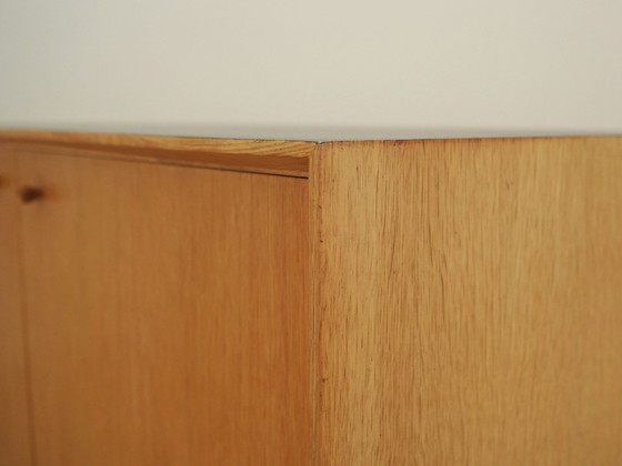 Image 1 of Armoire en frêne, Design suédois, 1970S, Production : Suède